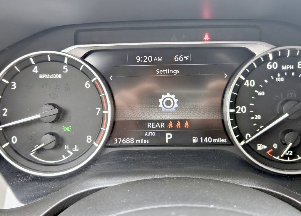 Photo 16 of this NISSAN ROGUE