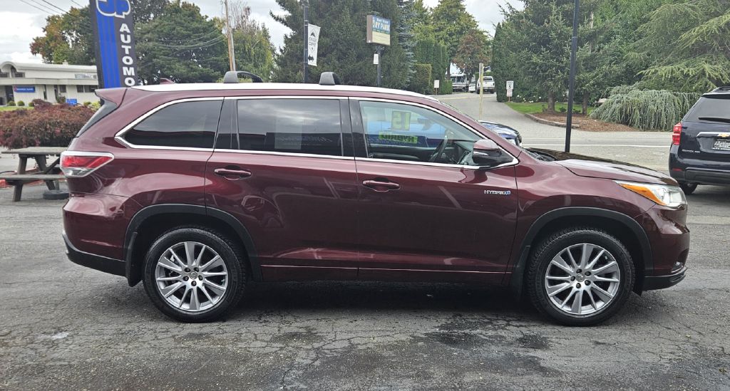 Photo 5 of this TOYOTA HIGHLANDER