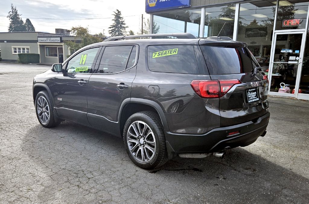 Photo 3 of this GMC ACADIA