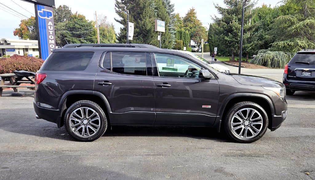 Photo 4 of this GMC ACADIA