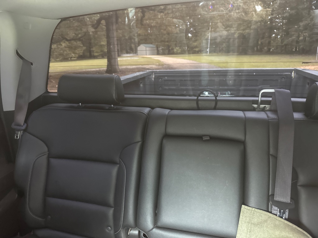 Photo 7 of this GMC SIERRA
