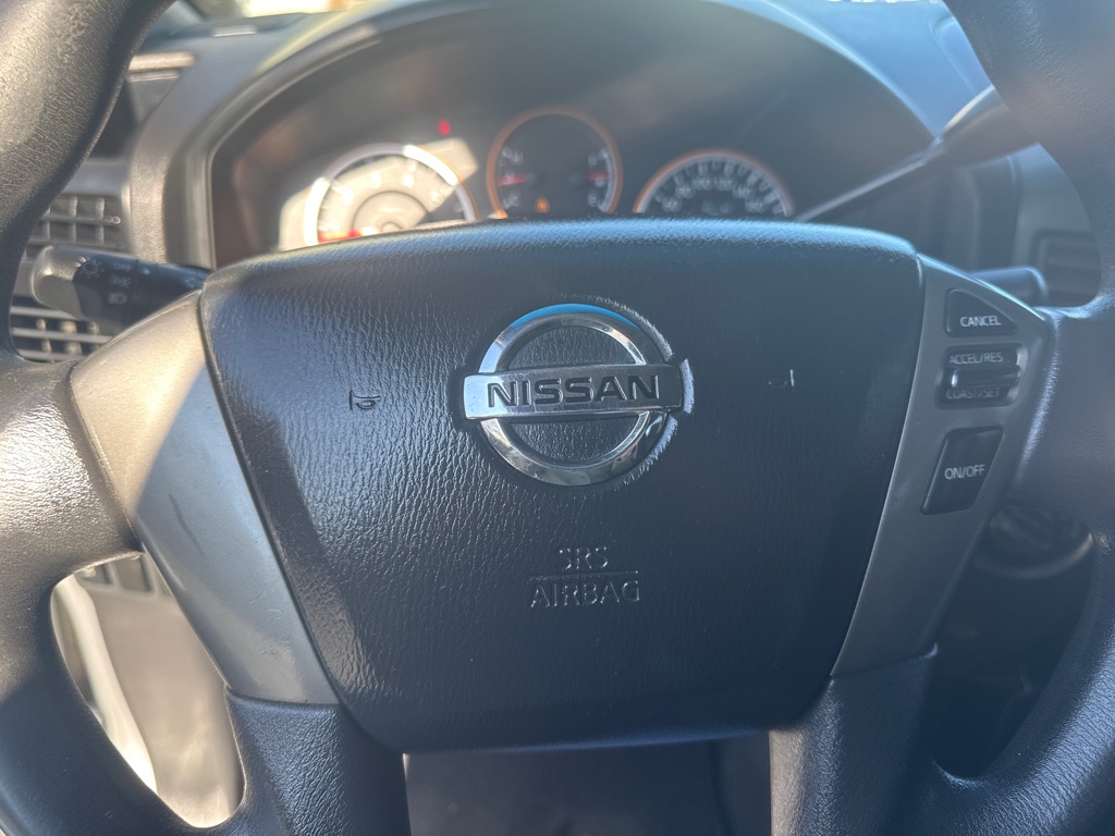 Photo 38 of this NISSAN TITAN
