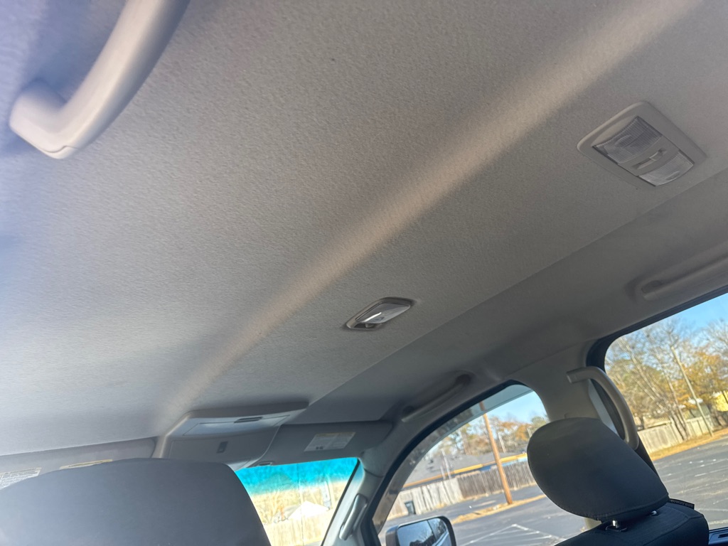 Photo 16 of this NISSAN TITAN