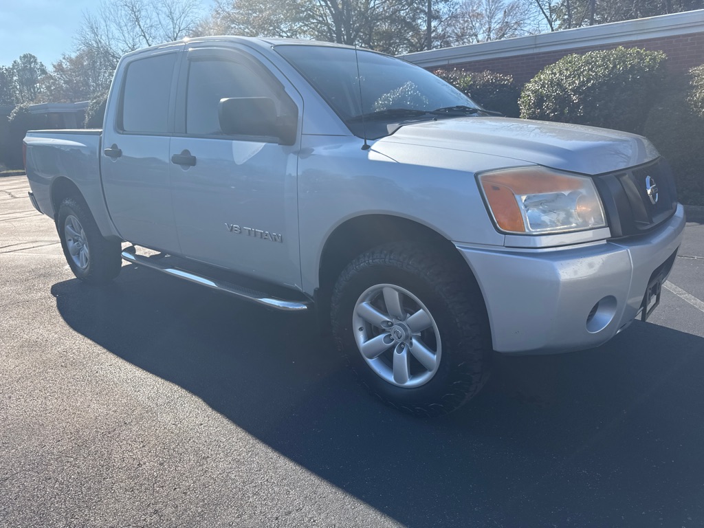 Photo 9 of this NISSAN TITAN