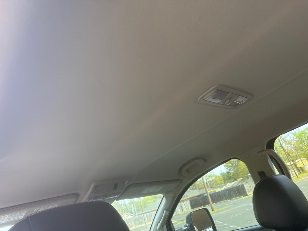 Photo 19 of this NISSAN TITAN