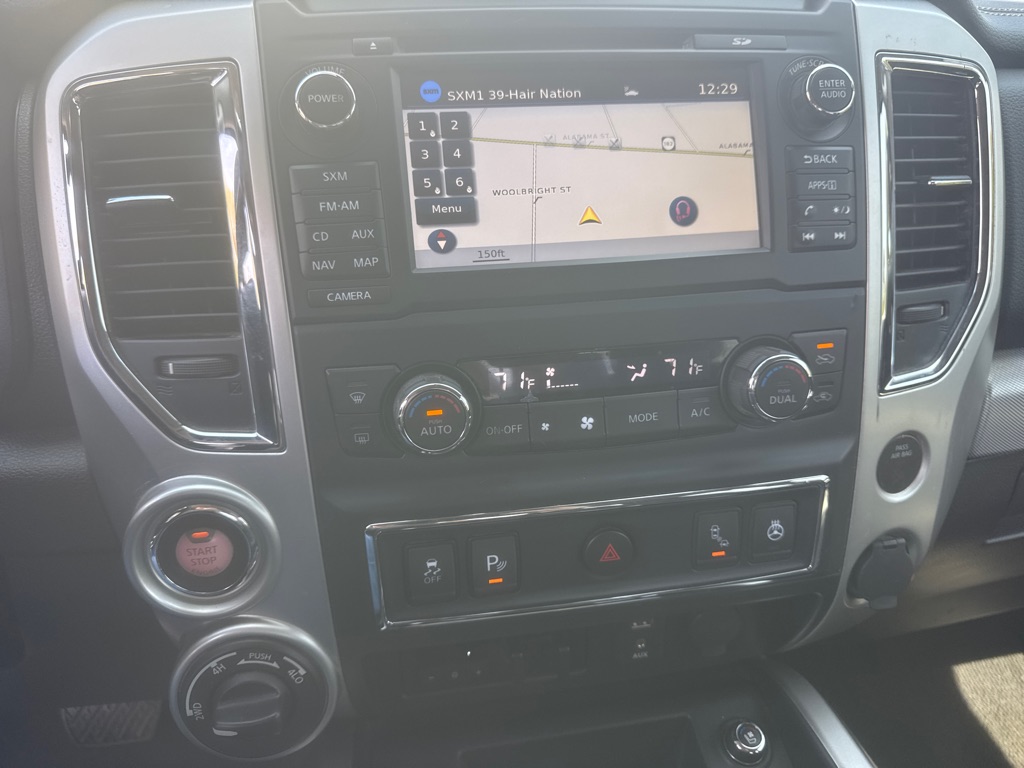 Photo 40 of this NISSAN TITAN