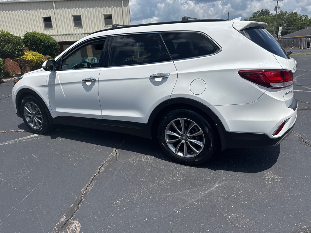 Photo 2 of this HYUNDAI SANTA FE