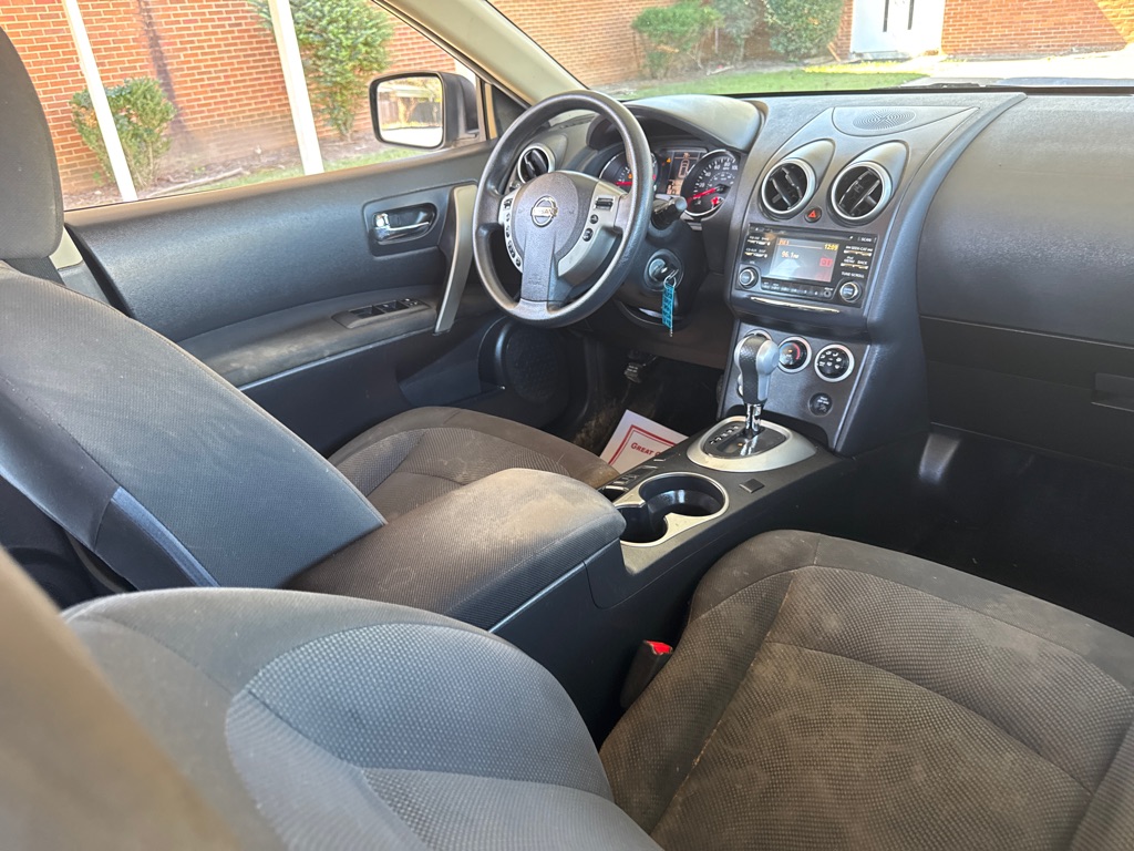 Photo 20 of this NISSAN ROGUE SELECT