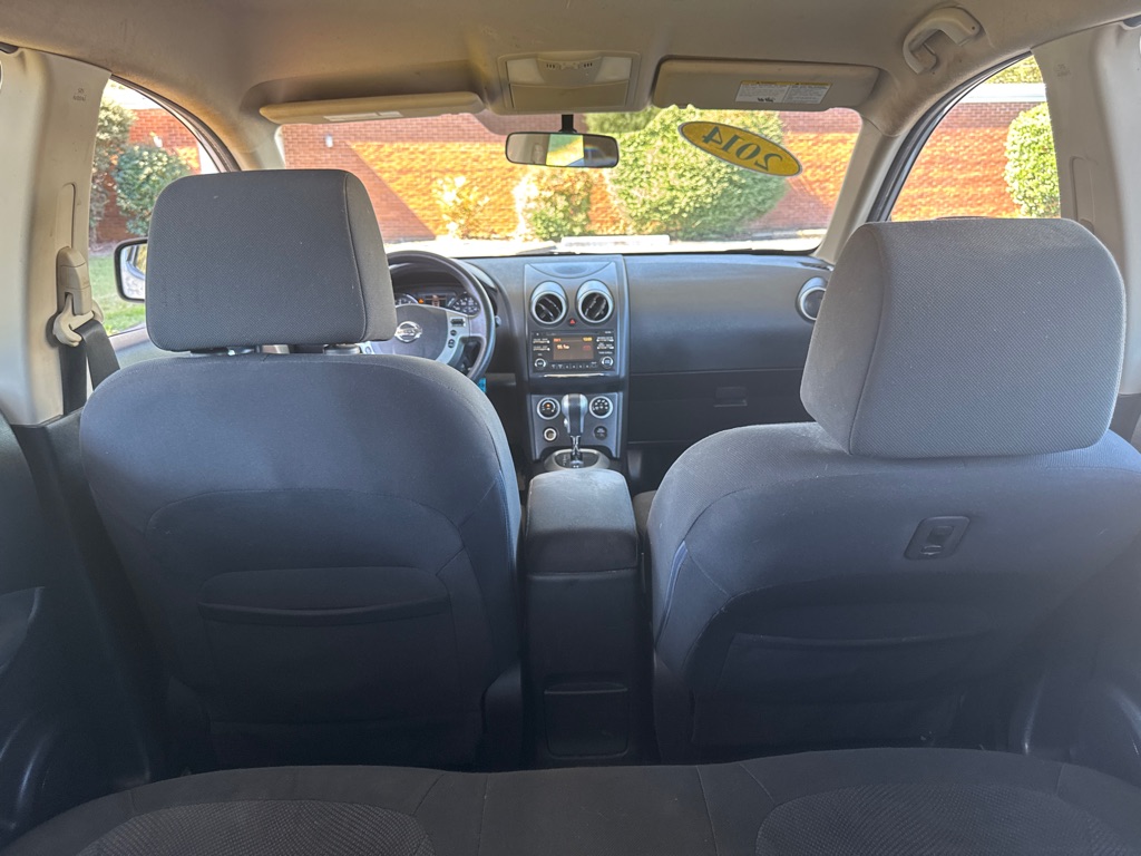 Photo 18 of this NISSAN ROGUE SELECT