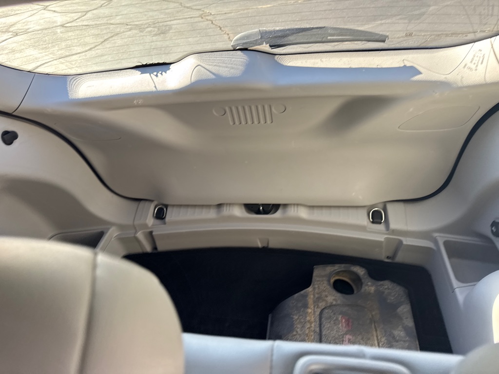 Photo 13 of this JEEP COMPASS