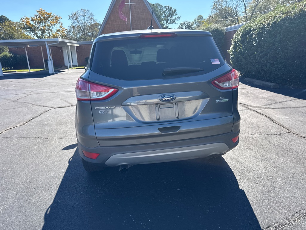 Photo 3 of this FORD ESCAPE