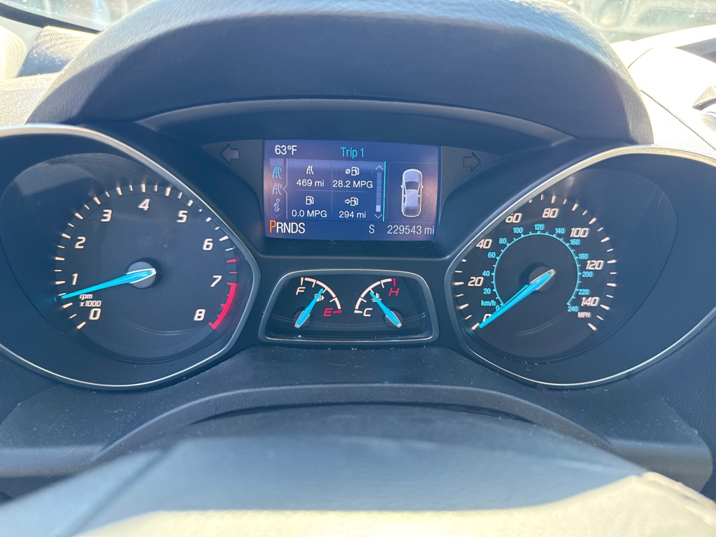 Photo 39 of this FORD ESCAPE