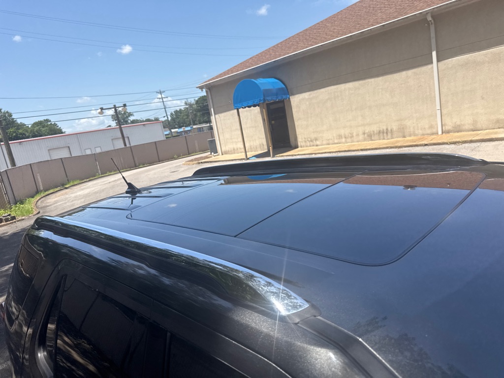 Photo 10 of this FORD EXPLORER
