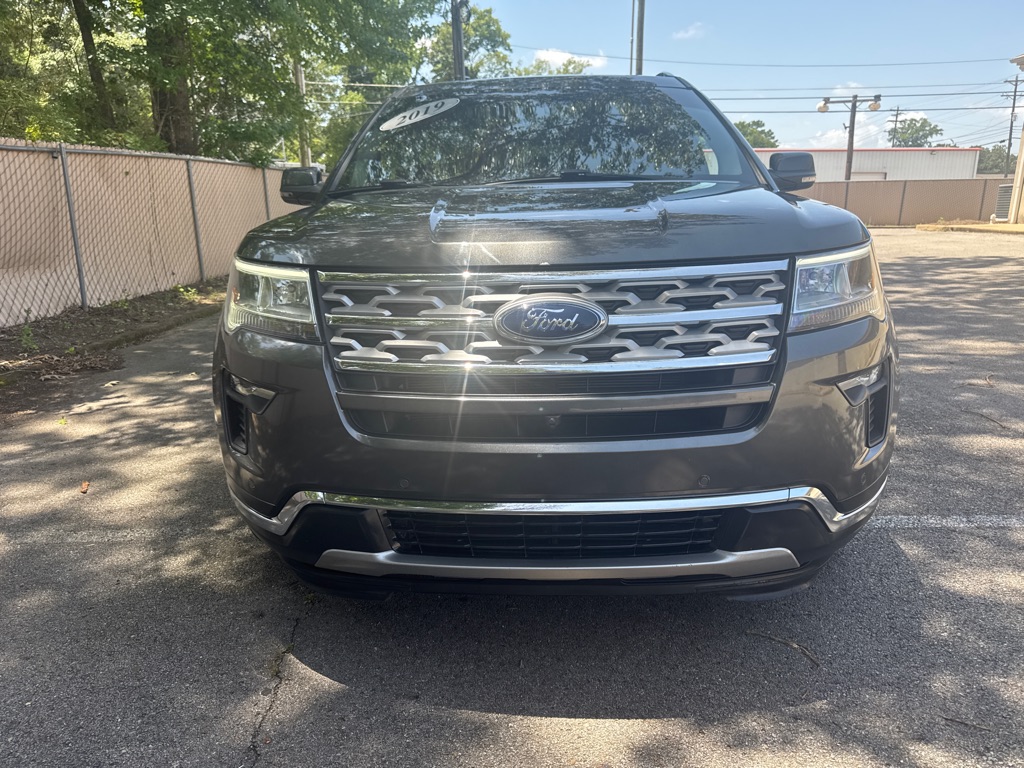 Photo 11 of this FORD EXPLORER