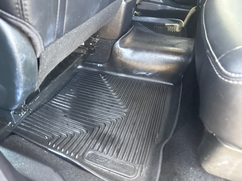 Photo 17 of this FORD EXPLORER