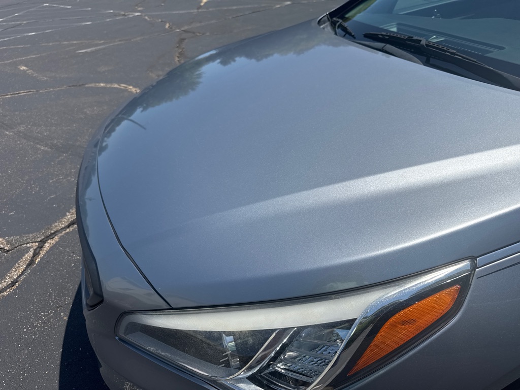 Photo 8 of this HYUNDAI SONATA