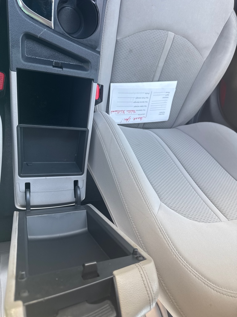 Photo 30 of this HYUNDAI SONATA