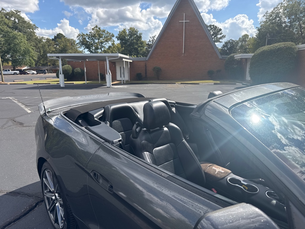 Photo 9 of this FORD MUSTANG