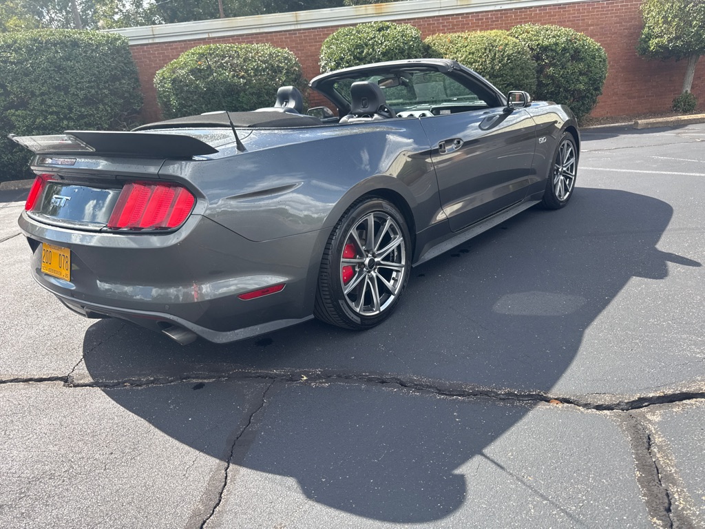 Photo 5 of this FORD MUSTANG
