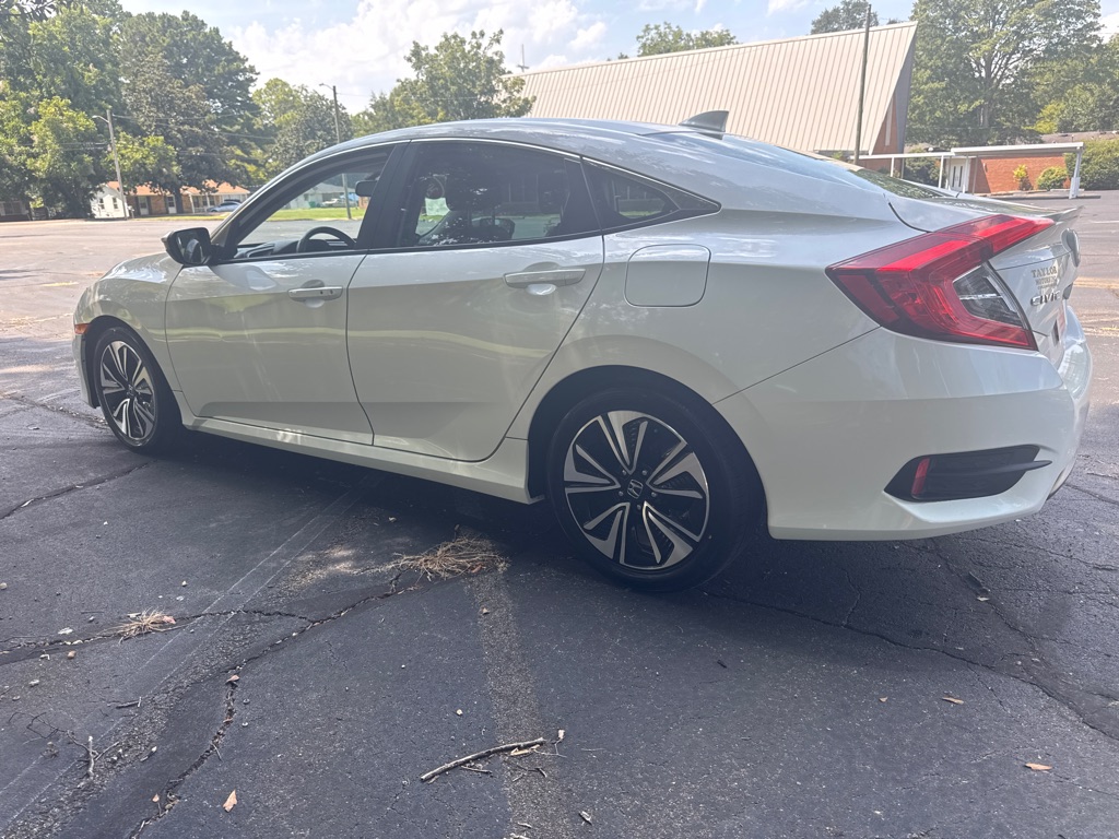 Photo 2 of this HONDA CIVIC