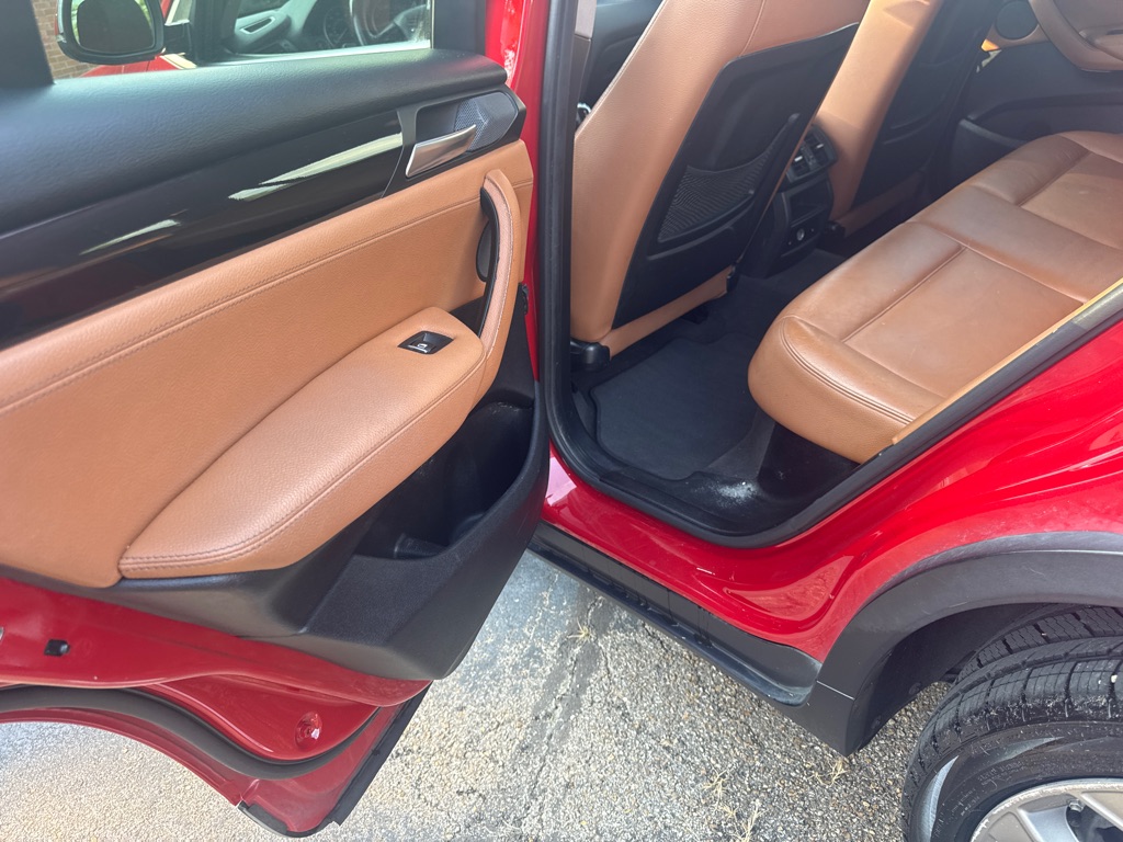 Photo 12 of this BMW X3