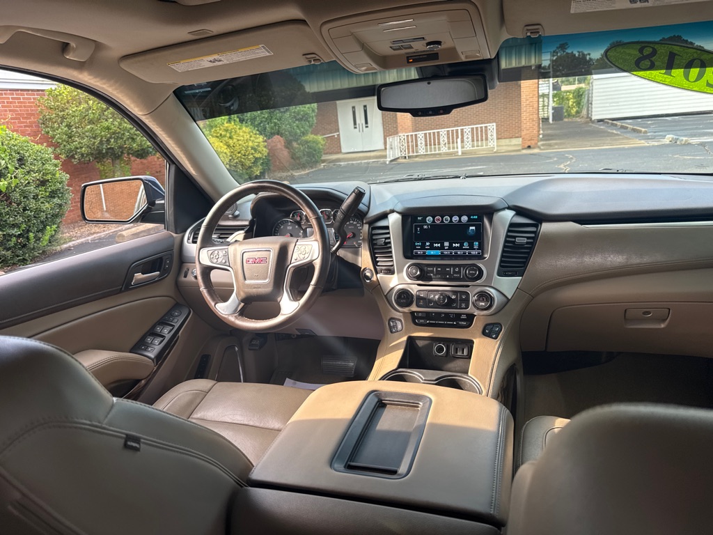 Photo 30 of this GMC YUKON