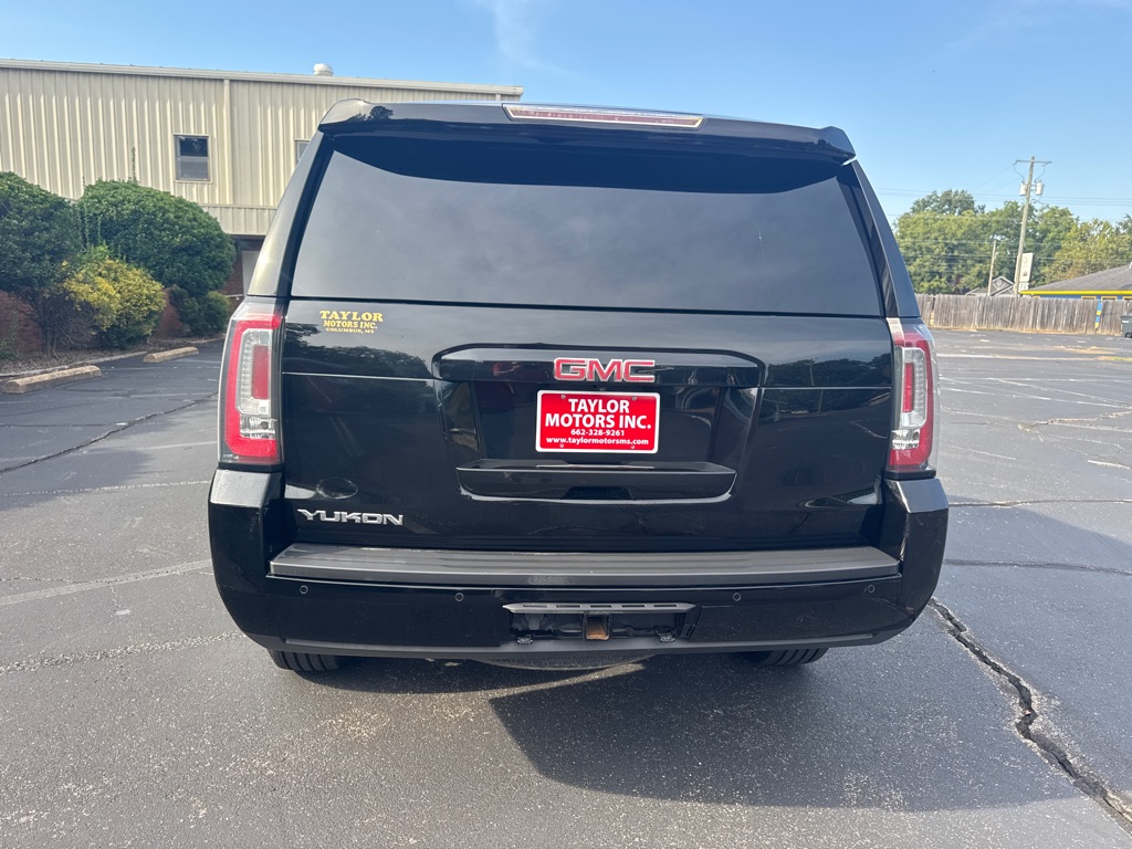 Photo 3 of this GMC YUKON