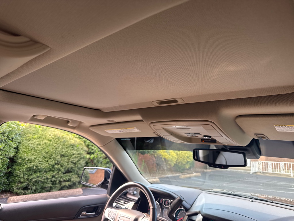 Photo 29 of this GMC YUKON