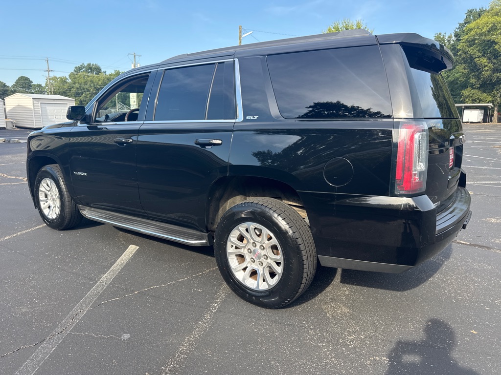 Photo 2 of this GMC YUKON