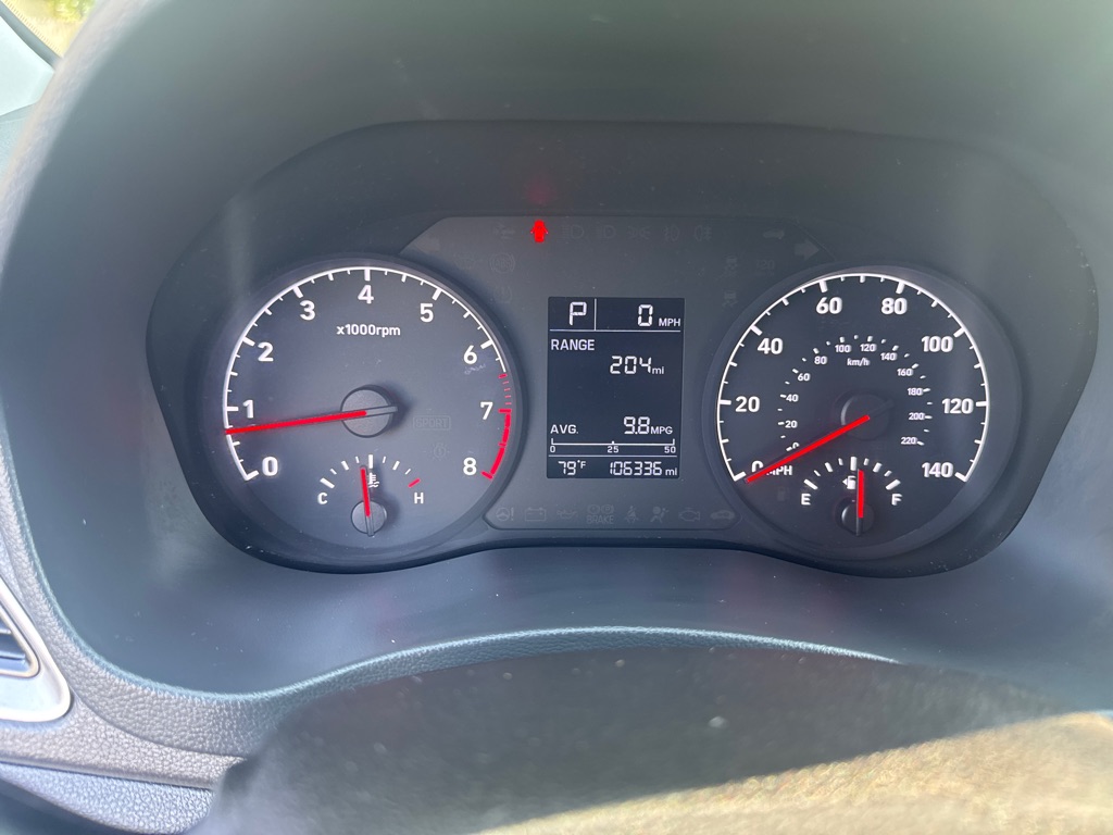 Photo 31 of this HYUNDAI ACCENT
