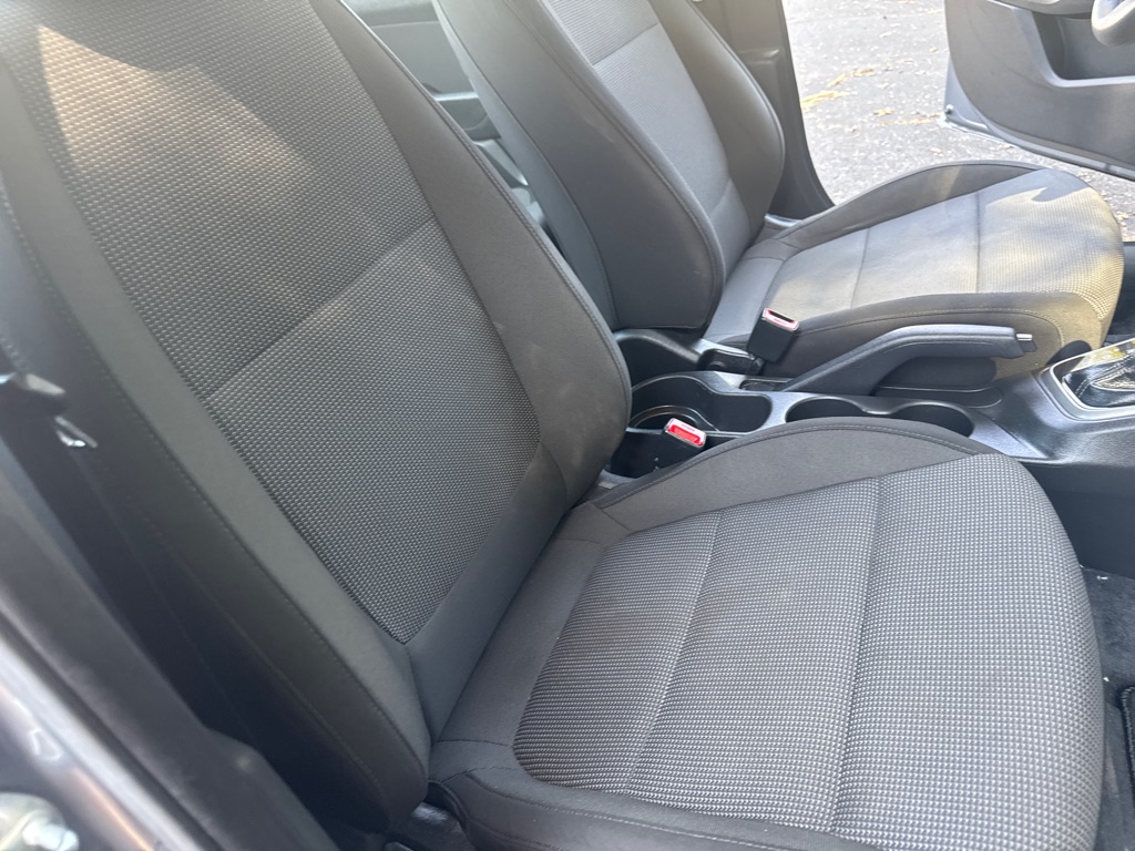 Photo 20 of this HYUNDAI ACCENT