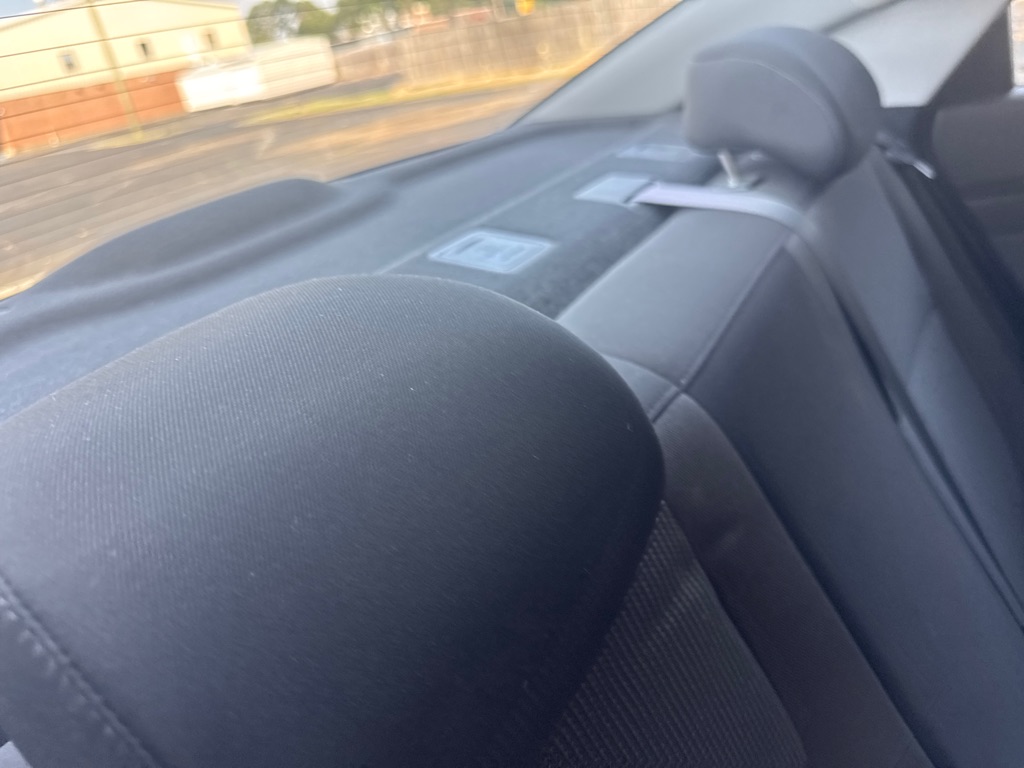 Photo 16 of this HYUNDAI ACCENT
