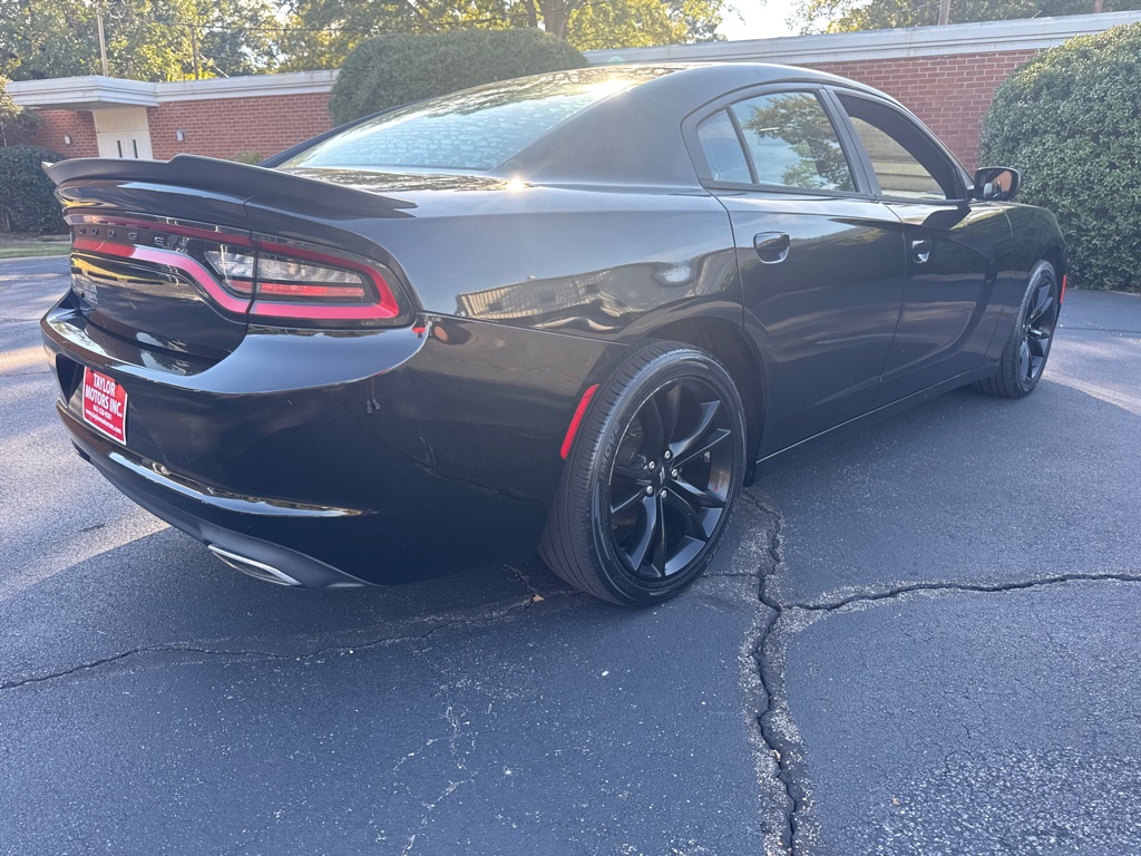 Photo 4 of this DODGE CHARGER