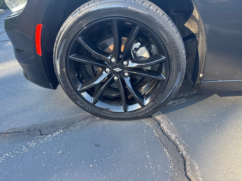 Photo 14 of this DODGE CHARGER