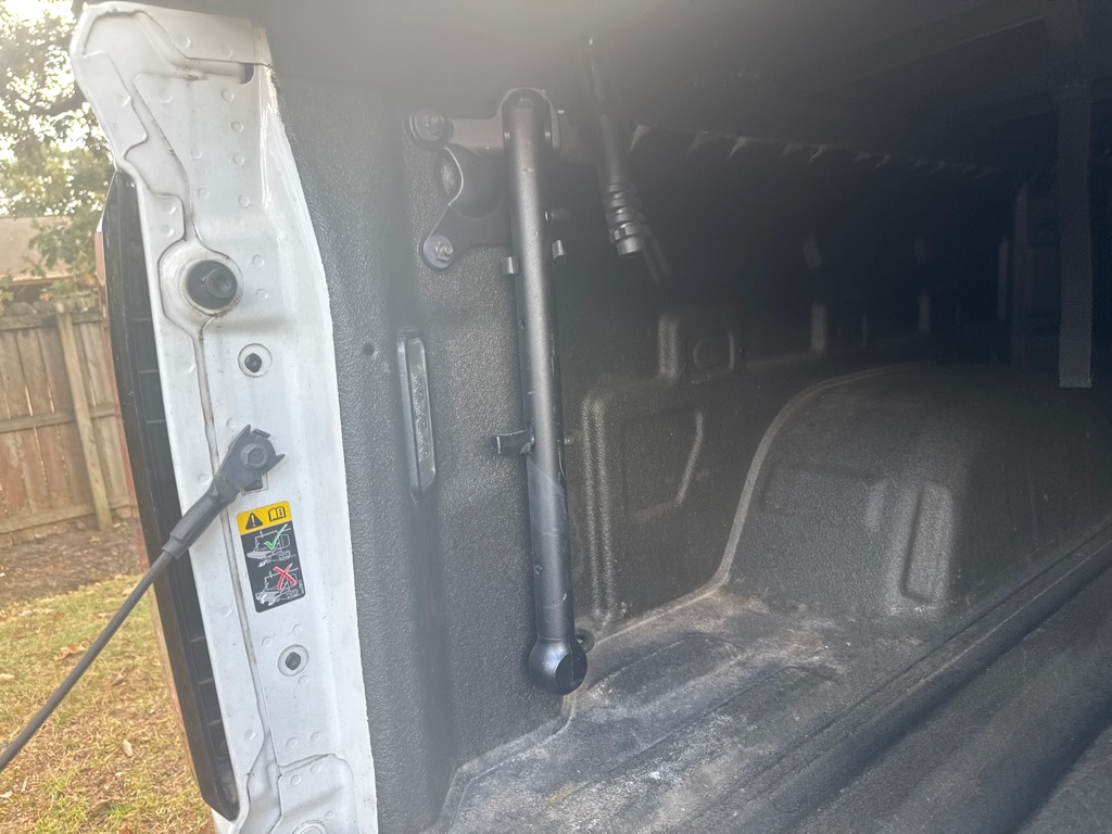 Photo 25 of this GMC SIERRA