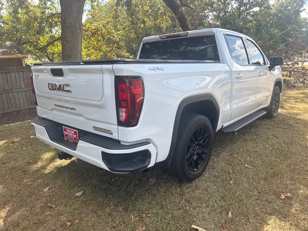 Photo 4 of this GMC SIERRA
