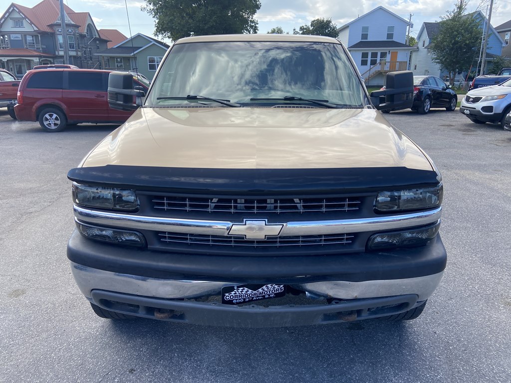 Photo 8 of this CHEVROLET SILVERADO 2500