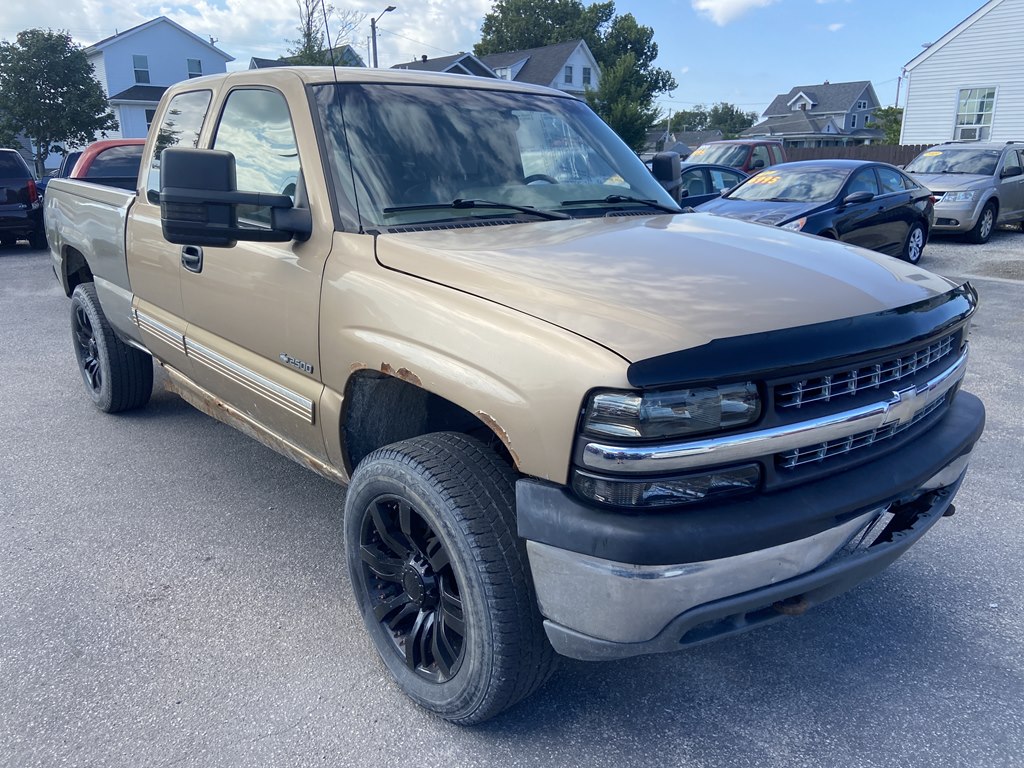 Photo 7 of this CHEVROLET SILVERADO 2500
