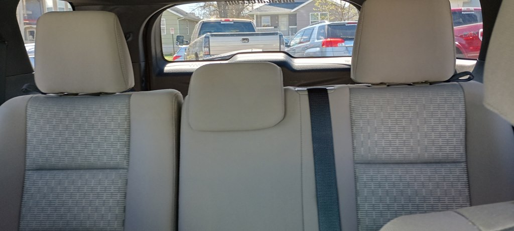Photo 19 of this FORD EXPLORER