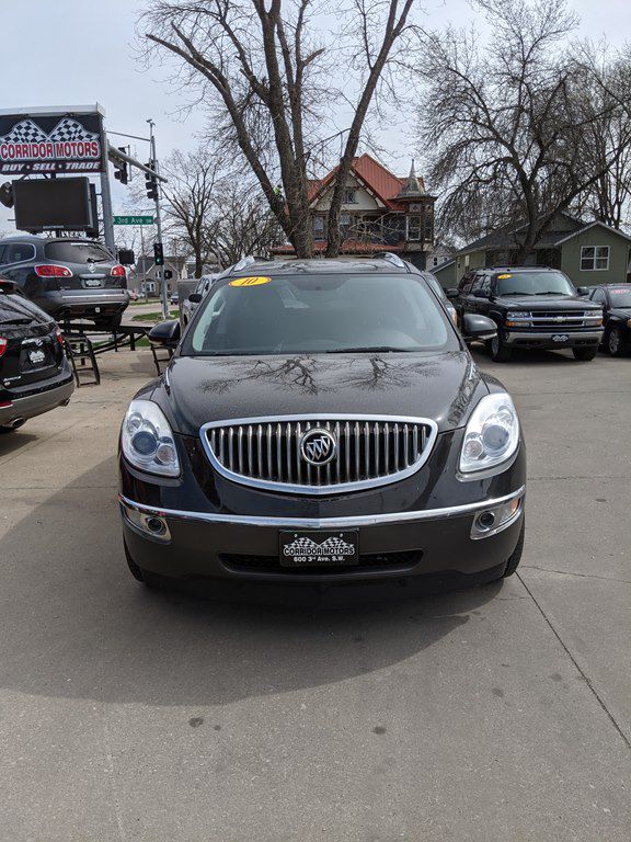 2010 BUICK ENCLAVE in CEDAR RAPIDS IA at CORRIDOR MOTORS, BLACK