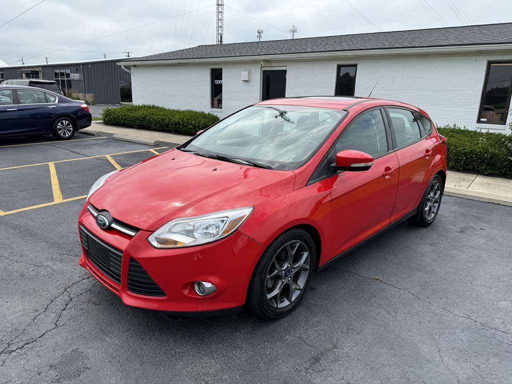 View vehicle photo 2