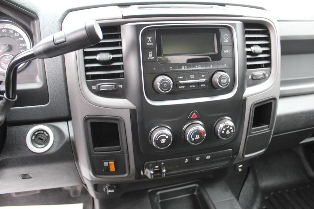 2018 RAM Ram 3500 Pickup Tradesman - Photo 19