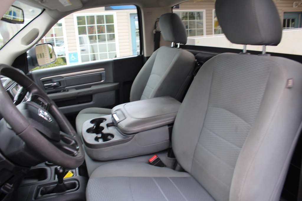 2018 RAM Ram 3500 Pickup Tradesman - Photo 17