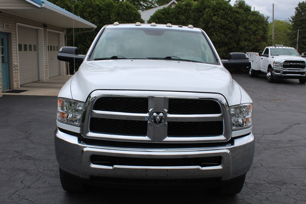 2018 RAM Ram 3500 Pickup Tradesman - Photo 11