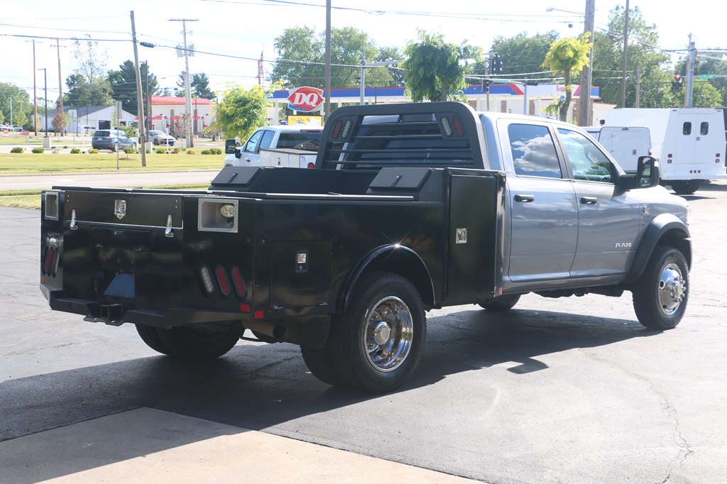 2023 RAM 4500 SERV BODY 4x4 SLT DIESEL SERVICE BODY - Image 5