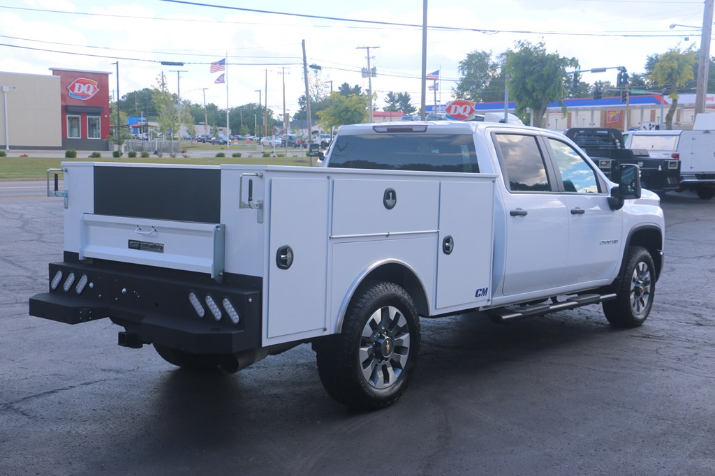 2025 Chevrolet 2500 SERV BODY 4x4 CUSTOM SERVICE BODY DIESEL - Image 5