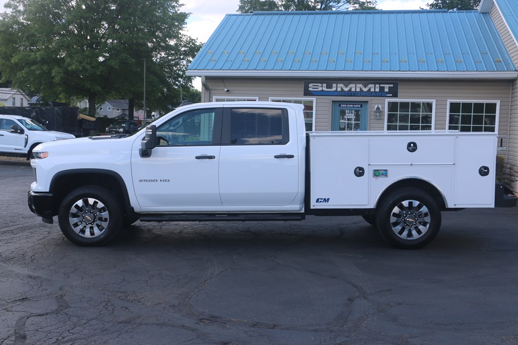 2025 Chevrolet 2500 SERV BODY 4x4 CUSTOM SERVICE BODY DIESEL - Image 2