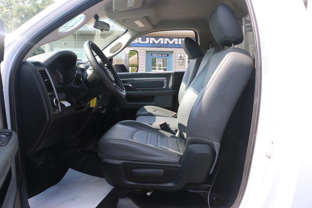 2018 RAM Ram 3500 Chassis Cab Tradesman - Photo 13