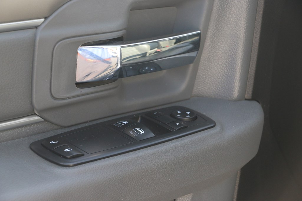 2018 RAM Ram 3500 Chassis Cab Tradesman - Photo 11