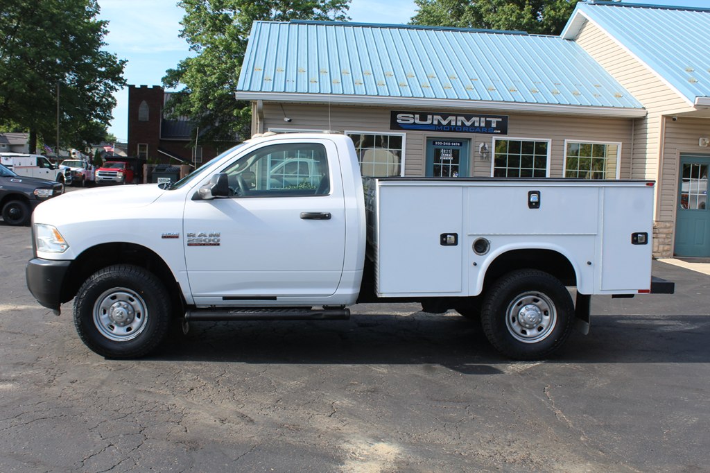 2015 Ram 2500 SERV BODY 4x4 TRADESMAN 6.4 SERVICE BODY - Image 2